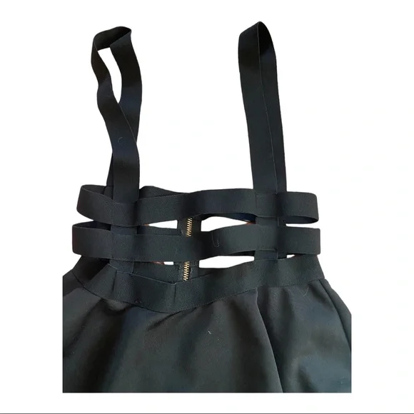 Black elastic suspender style skirt - Picture 3 of 5